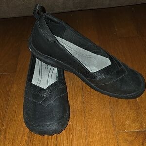 JBU Black Slip-On Wedges